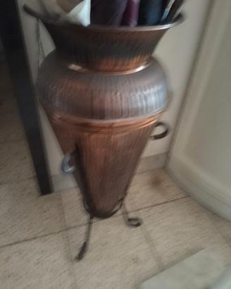 porta ombrelli con base