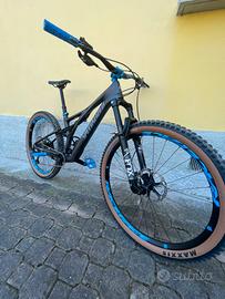 Specialized stumpjumper comp carbon 23