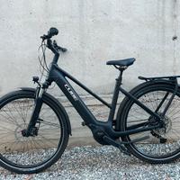 Ebike Cube Touring Hybrid Pro 625 COME NUOVA