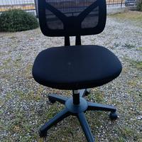 Sedia da scrivania. 