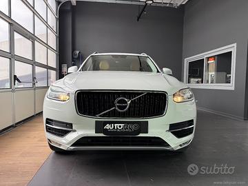 VOLVO XC90 D5 AWD Geartronic 7 posti Momentum