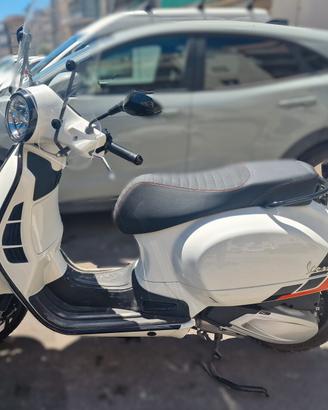 Vespa 310 GTS hpe 2024