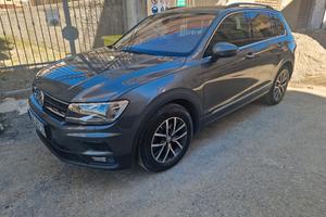 volkswagen  Tiguan 2019