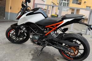 KTM Duke 125 2021 