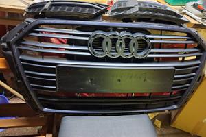Griglia AUDI A3 anteriore completa ORIGINALE