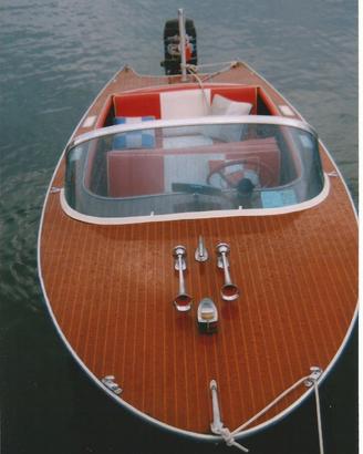 Motoscafo legno anni 60 - Lago di Garda