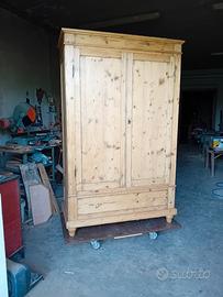armadio '900 restaurato 