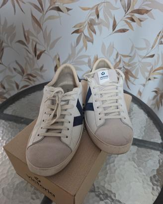 Sneakers Victoria in pelle e camoscio