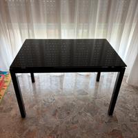 TAVOLO IN VETRO TEMPERATO ALLUNGABILE