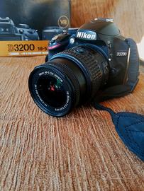 Fotocamera Nikon D3200 + Accessori