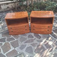 COMODINI STILE INGLESE DEGLI ANNI 80