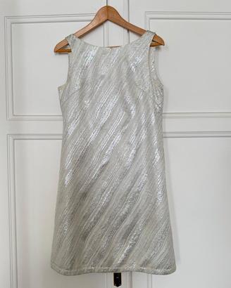 abito donna anni 70 stile Courreges 