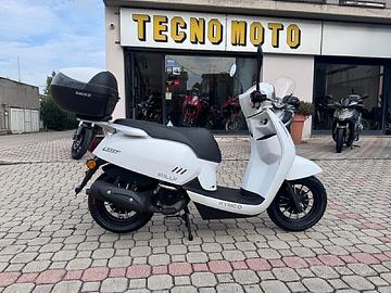 Kymco Filly 50 e5+ - COMPATTO E LEGGERO
