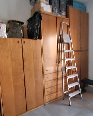 Armadio legno massello. 5 blocchi. Larghezza 90 cm