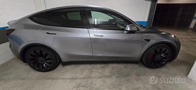 TESLA MODEL Y PERFORMANCE KM 8900