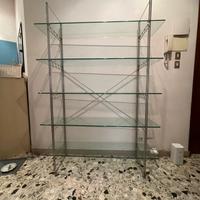 Libreria di Design in Vetro