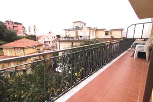 Appartamento Centro con Balconata vivibile P Auto