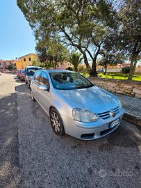 VW Golf 5 - 1.9 TDI - Gancio traino, cambio rotto