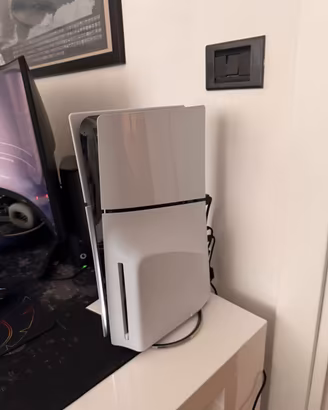 PS5 Slim 1 TB con lettore, 2 controller, supporto