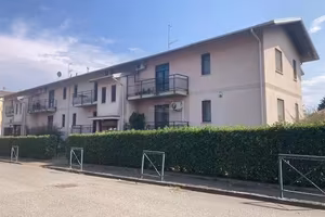 Appartamento luminoso con 5 vani e comfort a Biell