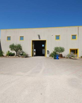 Immobile di 1170 m² con più di 5 locali a Campello