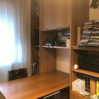 Mobili per cameretta o studio in legno