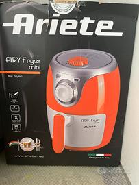 Friggitrice ad aria ariete