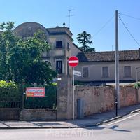 PIOVE DI SACCO CENTRO STORICO - particolare porzio