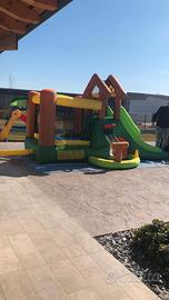 Super Gonfiabile semi nuovo