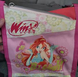 borsetta WINX Bloom con tracolla regolabile