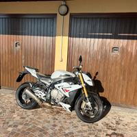 BMW S1000 R FULL OPTIONAL
