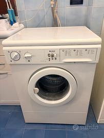 Lavatrice INDESIT 676XW