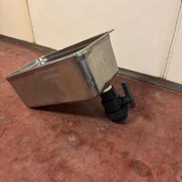 vasca scolo con rubinetto professionale