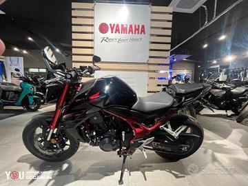 Honda Hornet 750