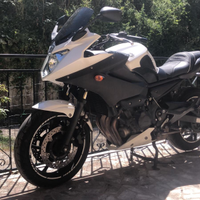 Yamaha XJ6