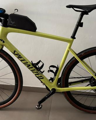 SPECIALIZED DIVERGE SPORT CARBON
