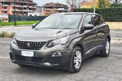 PEUGEOT 3008 BlueHDi 130 S&S EAT8 Business