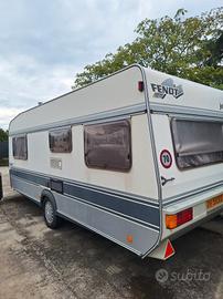 Roulotte Fendt Joker 530 5 posti