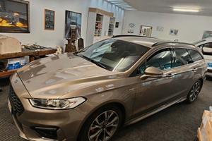Ford Mondeo ST Line