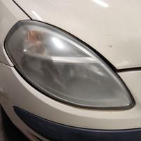 Proiettore destro LANCIA YPSILON del 2006