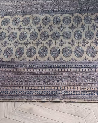 Tappeto vintage medio oriente