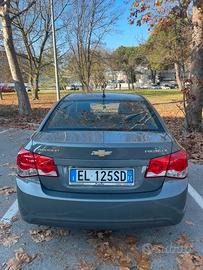 Cruze chevrolet
