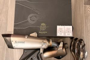 Scarico Akrapovič in Titanio per MV Agusta F3 800