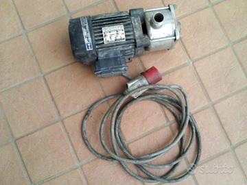 ELETTROPOMPA ASSIALE TRIFASE 220-380 VOLT MENCAREL