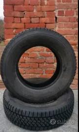 Gomme invernali Blizzak 215 75 r16