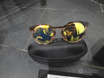 Oakley hsnt