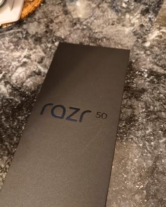 Razr 50 