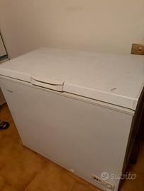 Congelatore a pozzetto Haier 203L