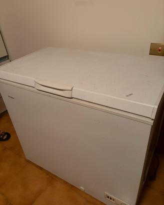 Congelatore a pozzetto Haier 203L