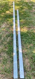2 barre in alluminio con supporti e ganci
